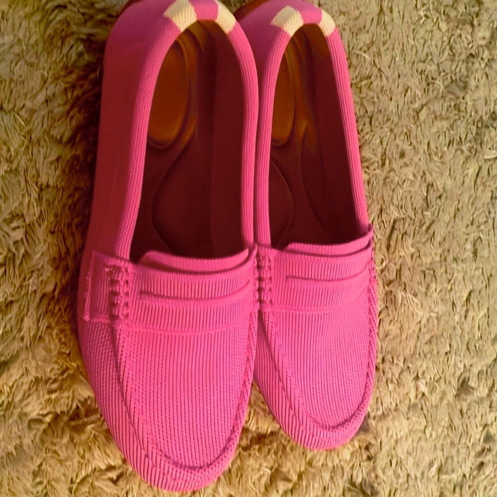 Brand New Pink washable Driving loaferss!
